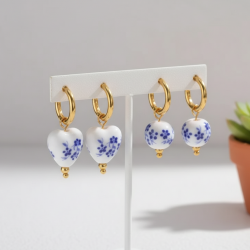 Boucles d'oreilles créoles...